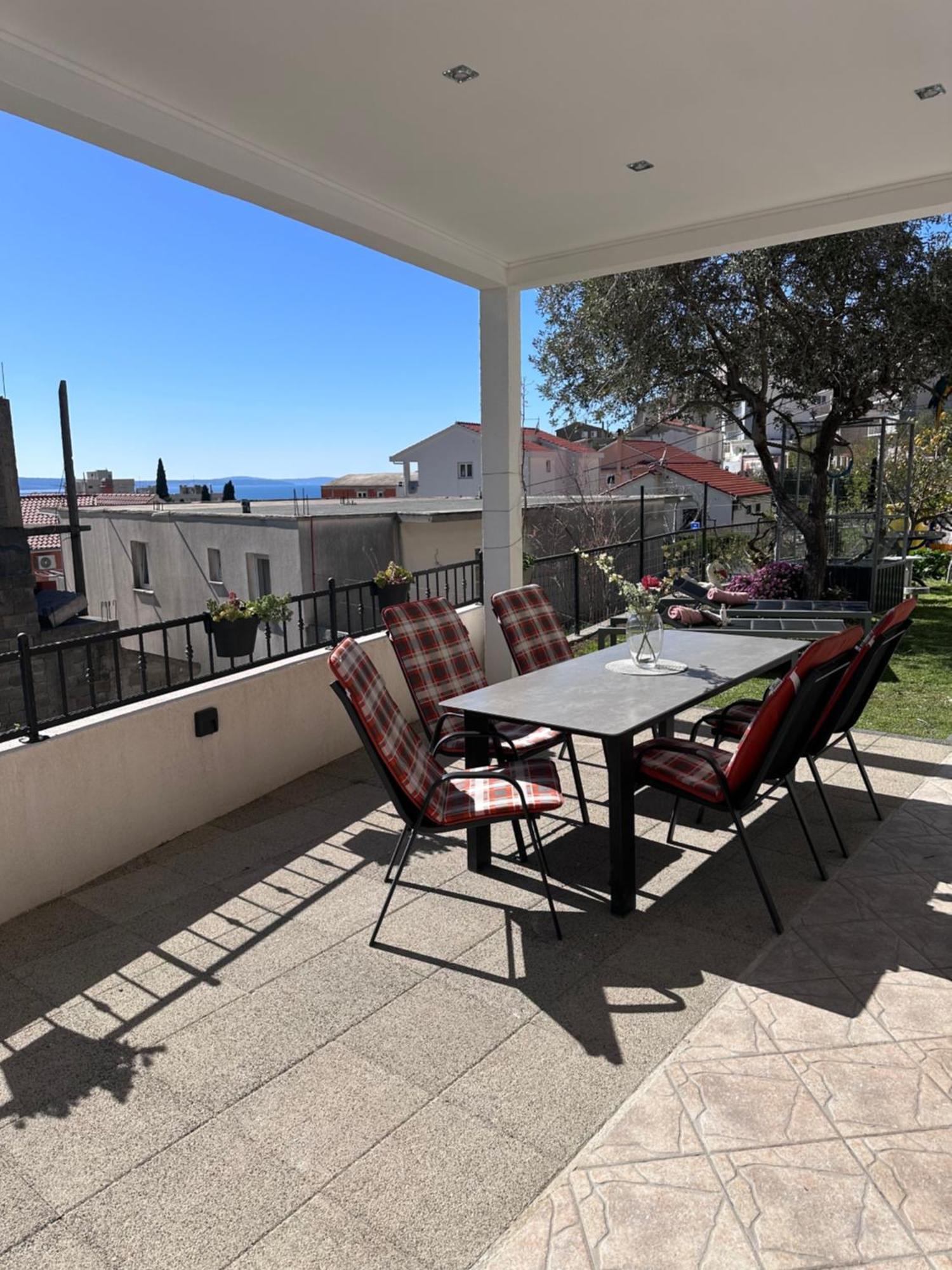 Apartmani Bilic Dugi Rat Luaran gambar